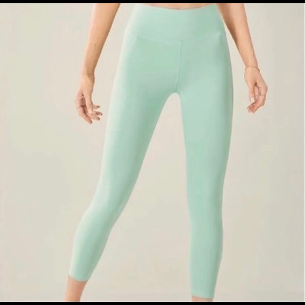 Fabletics Powerhold Leggings in Mint